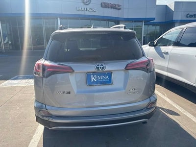 2018 Toyota RAV4 Hybrid XLE