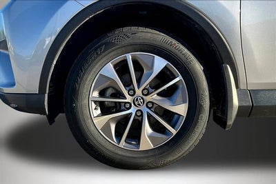 2018 Toyota RAV4 Hybrid XLE