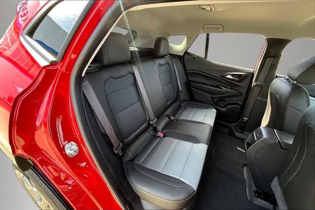 2026 Chevrolet Trax LT - Photo 10