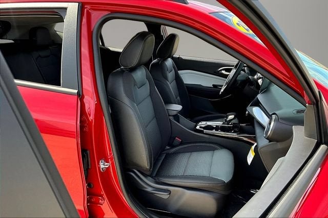 2026 Chevrolet Trax LT - Photo 11