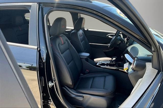 2026 Chevrolet Trax RS - Photo 11